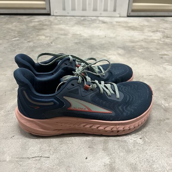 Altra Torin 7 Blue Pink Running Shoes Sneakers Lace Up Adult Women's Size 9.5 - Picture 2 of 8